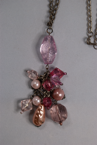 Cluster pendant necklace