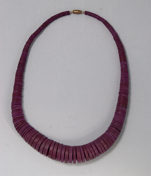 Plum wooden bead graduated necklace