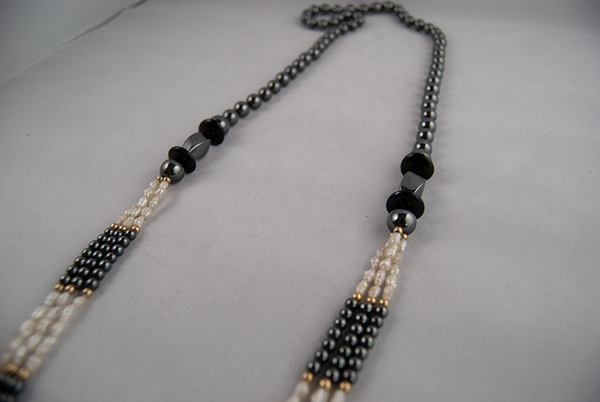 Black bead necklace with freshwater pearls
